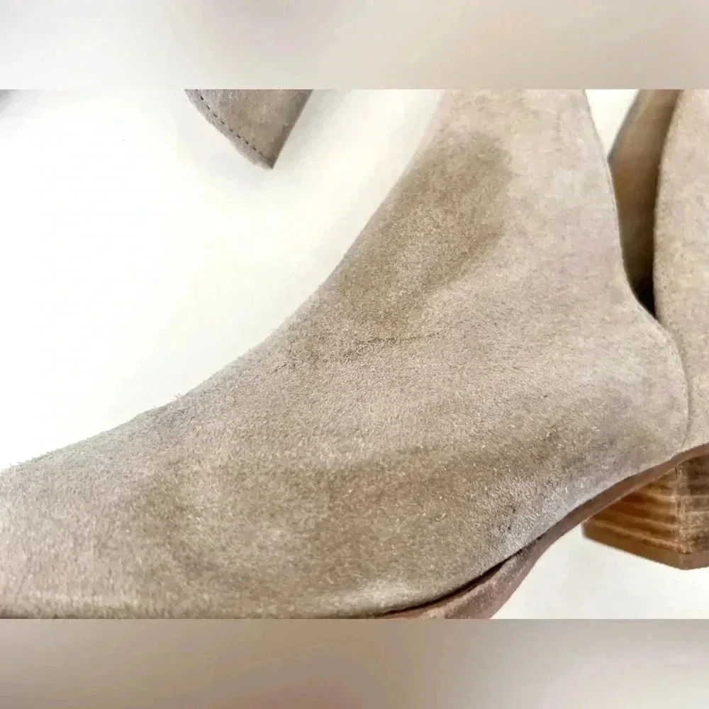 Free People Charm Double V‎ Tan Suede Ankle Boots Size 39.5